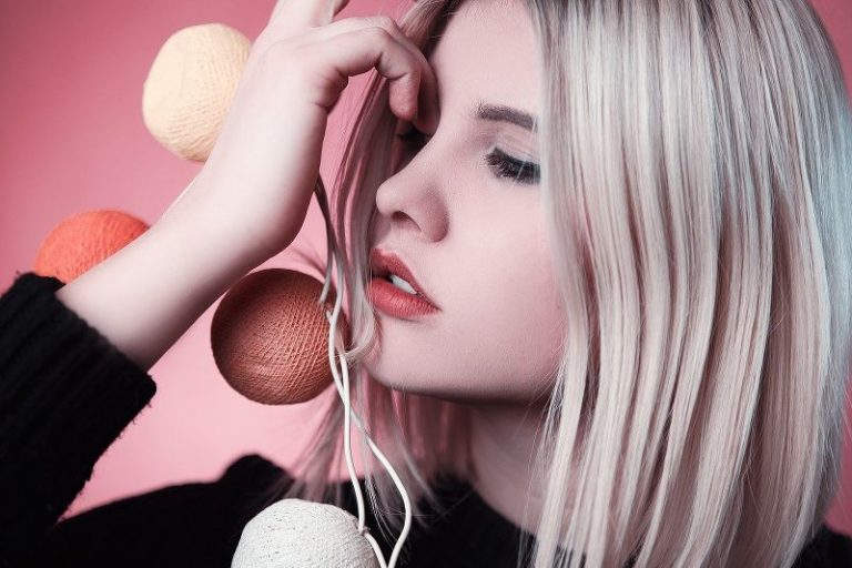 Come Decolorare I Capelli Senza Rovinarli